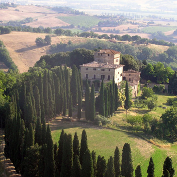 Italy is giving away some of its castles free.How to get one?