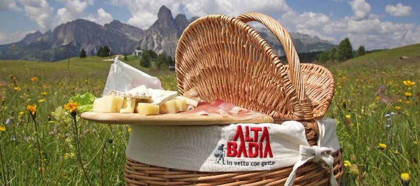 Experience the charm of the Dolomites in a responsible, eco-friendly and sustainable way