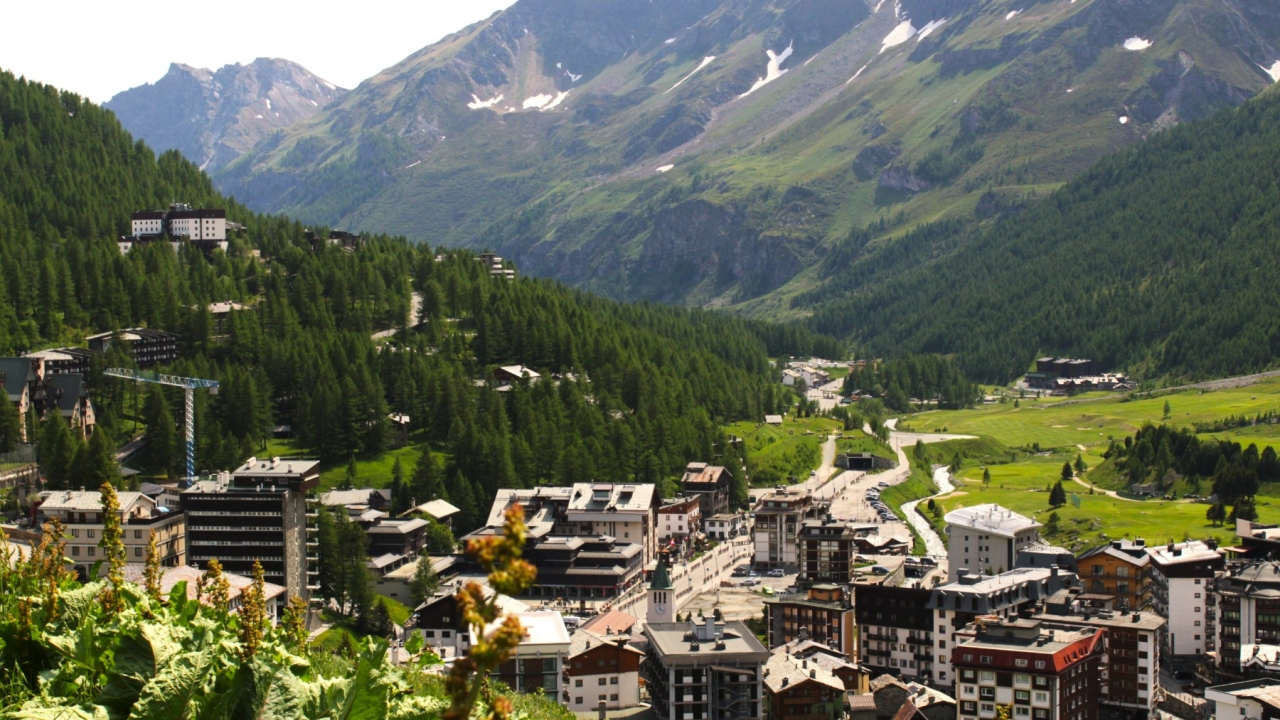 Sale - Apartment - Aosta - Cervinia