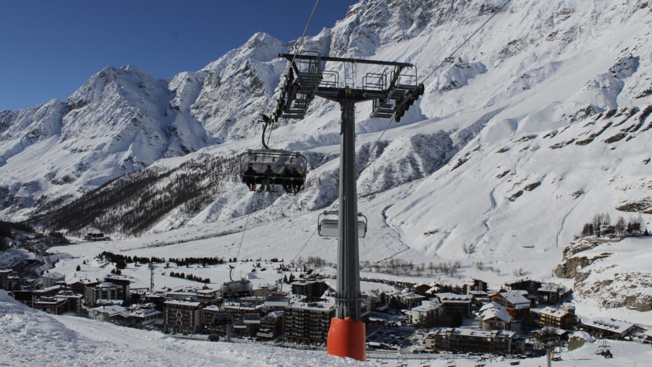 Sale - Apartment - Aosta - Cervinia