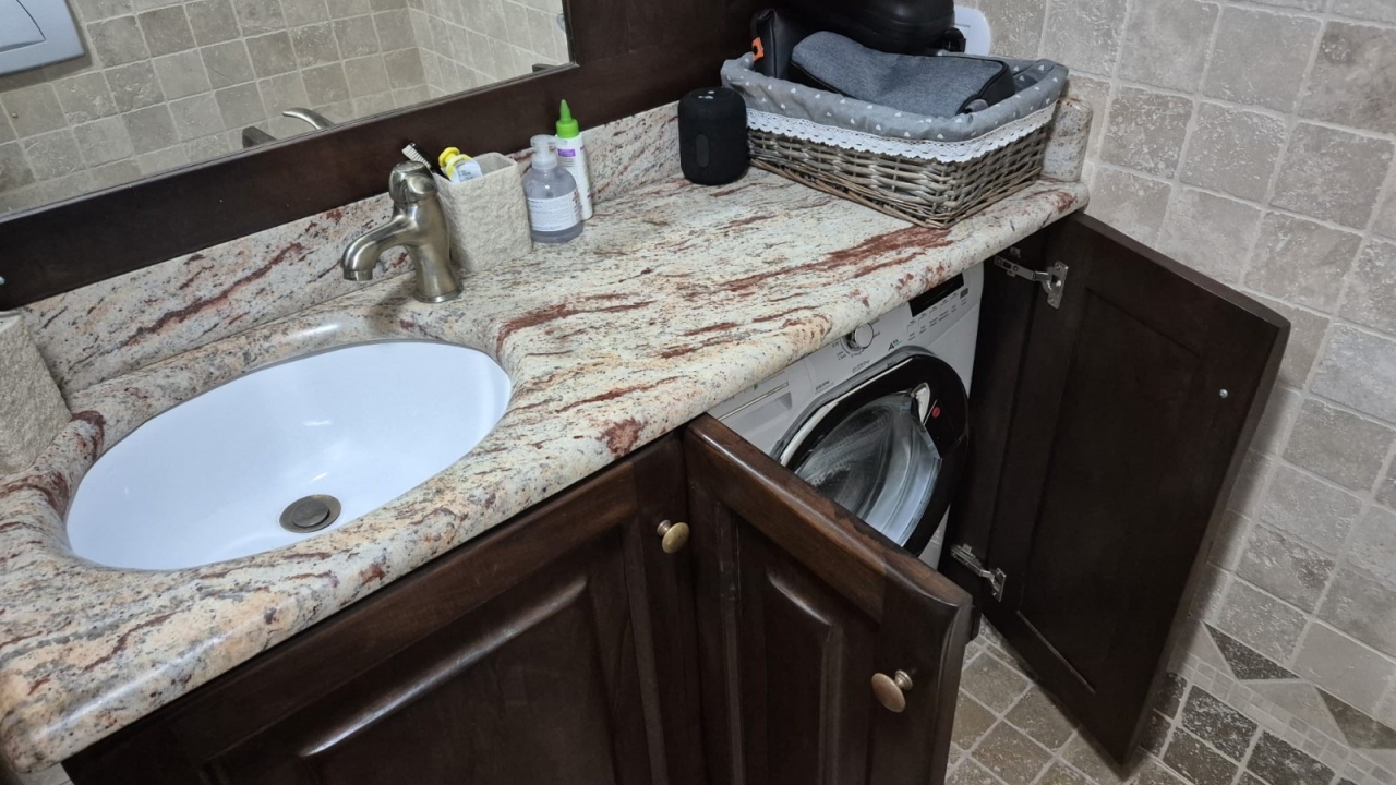 Sale - Apartment - Aosta - Cervinia