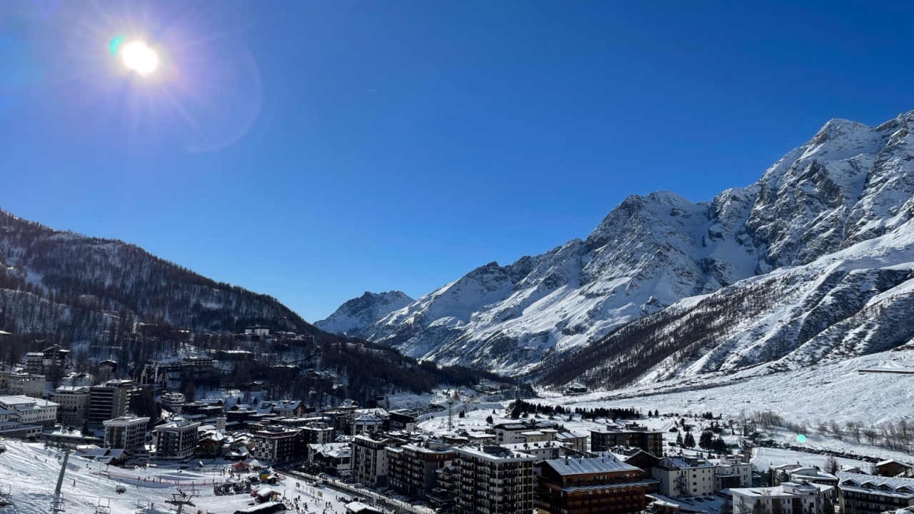 Sale - Apartment - Aosta - Cervinia