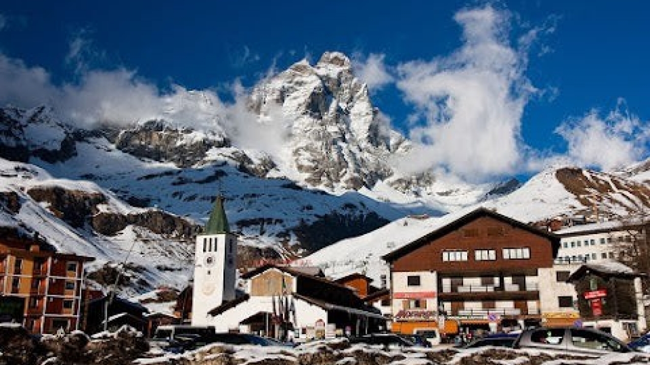 Sale - Apartment - Aosta - Cervinia