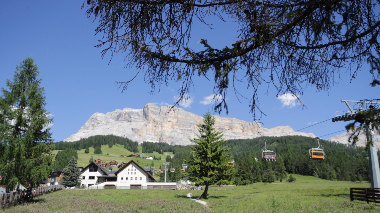 Sale - Apartment - Bolzano - Badia- Alta Badia