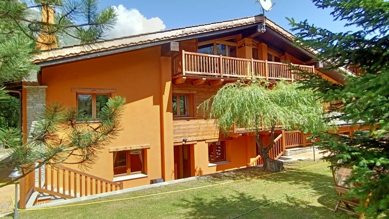 Sale - Chalet - Aosta - La Thuille