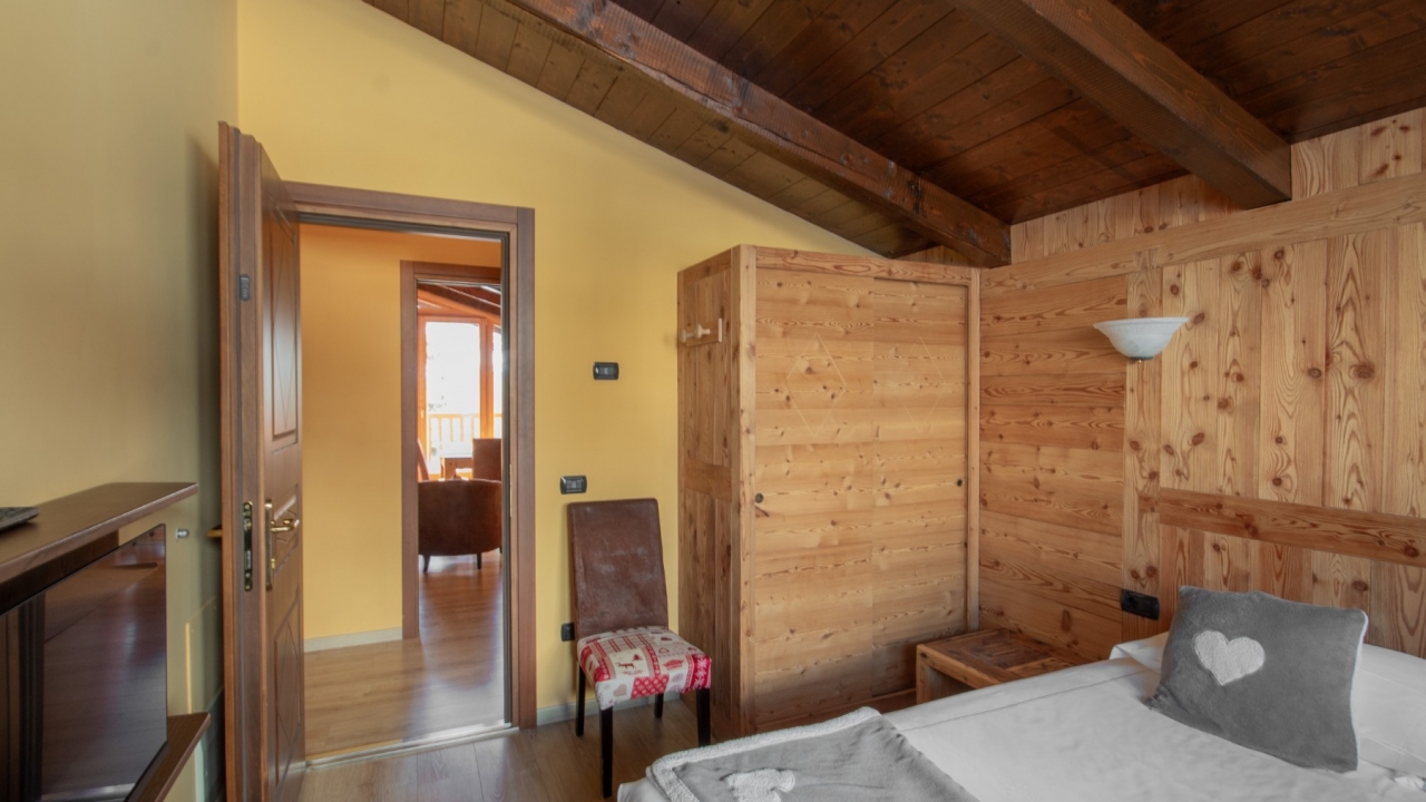 Sale - Chalet - Aosta - La Thuille