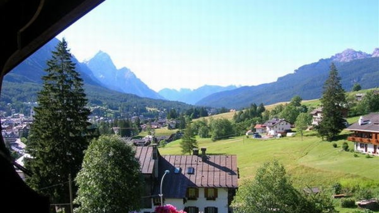 Sale - Chalet - Belluno - Cortina di Ampezzo