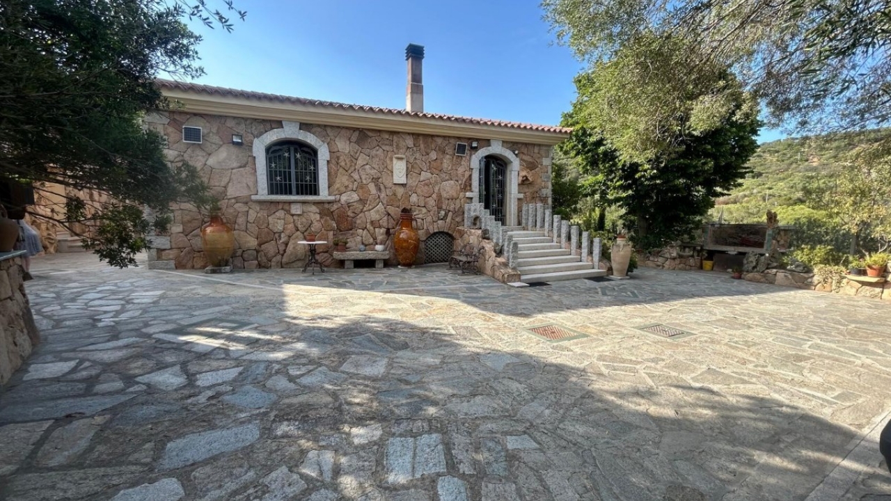 Sale - Detached - Porto Rotondo