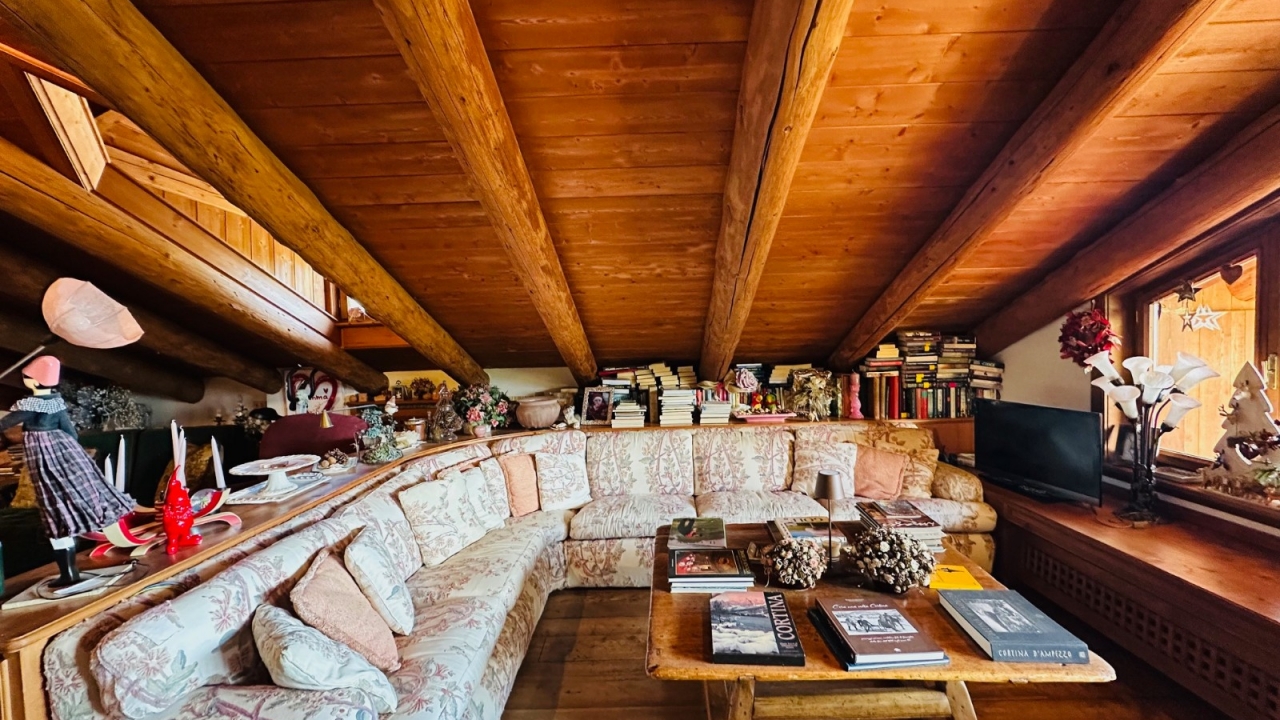 Sale - Penthouse - Belluno - Cortina di Ampezzo