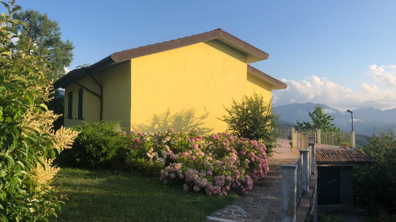 Sale - Villa - Camugnano