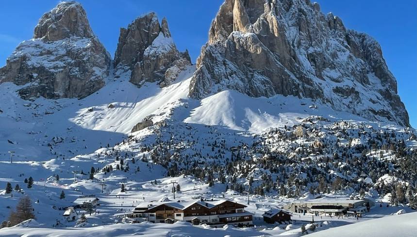 ​The longest Giant slalom in the world held in the Dolomites