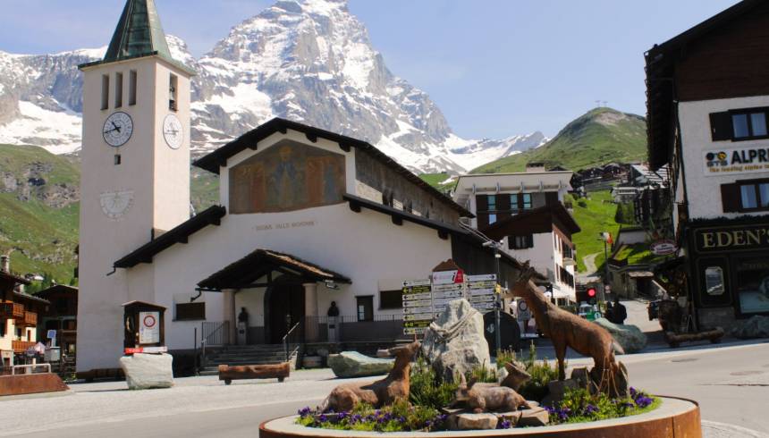 The highest cable car in Europe has opened between Cervinia and Zermatt